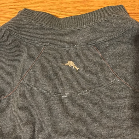 Men’s Tommy Bahama half zip sweater - Picture 3 of 4